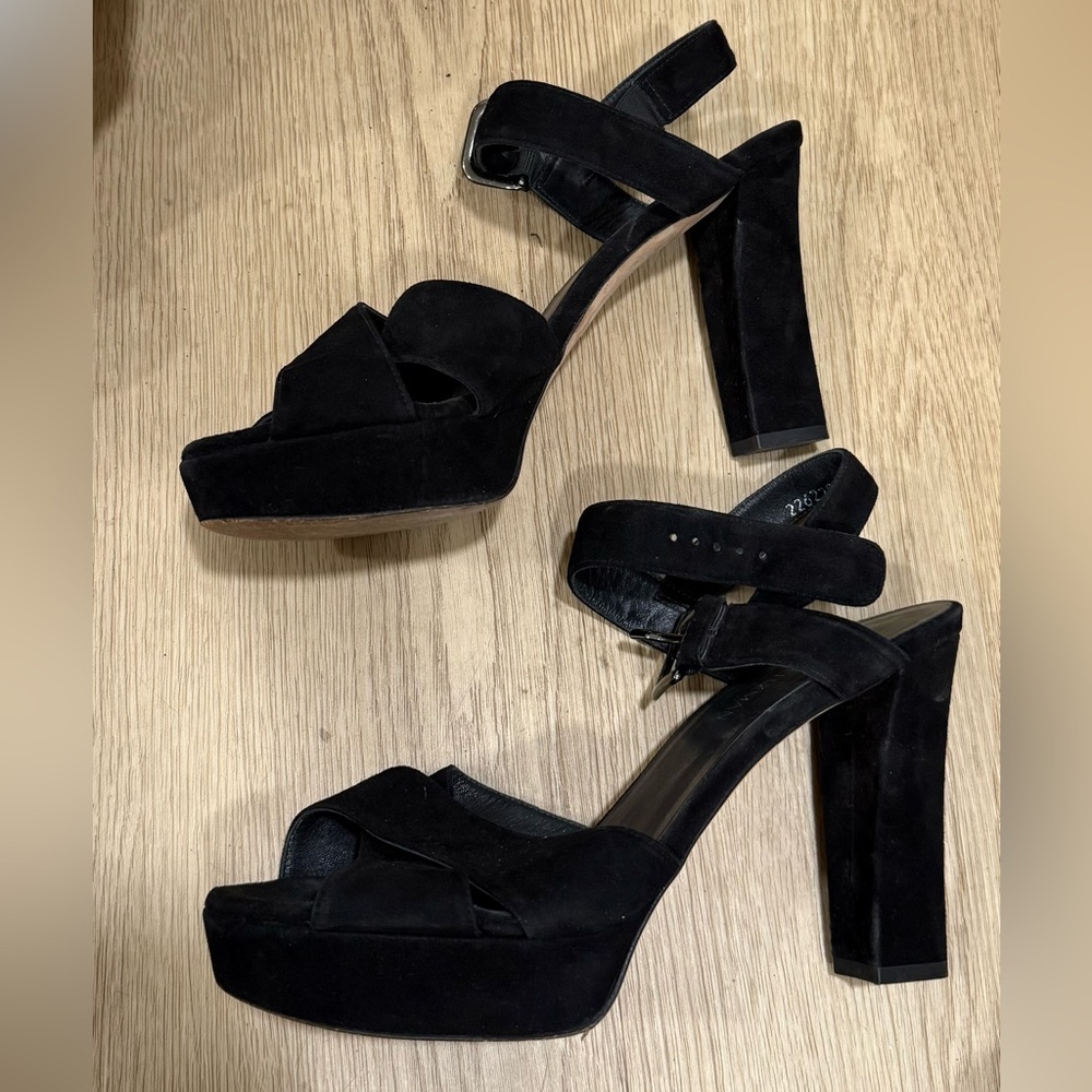 Elegant Black Platform Heels
